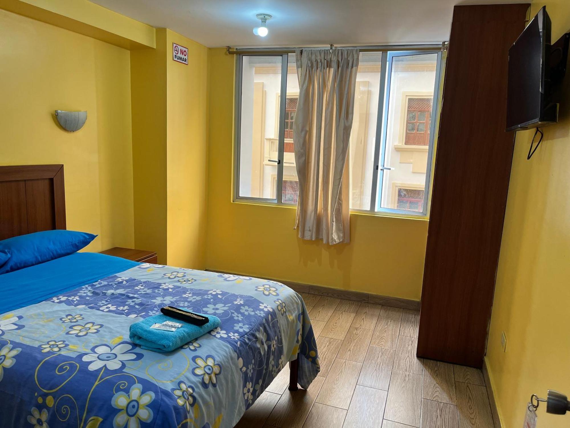 Hotel Residencial Miraflores ロハ エクステリア 写真